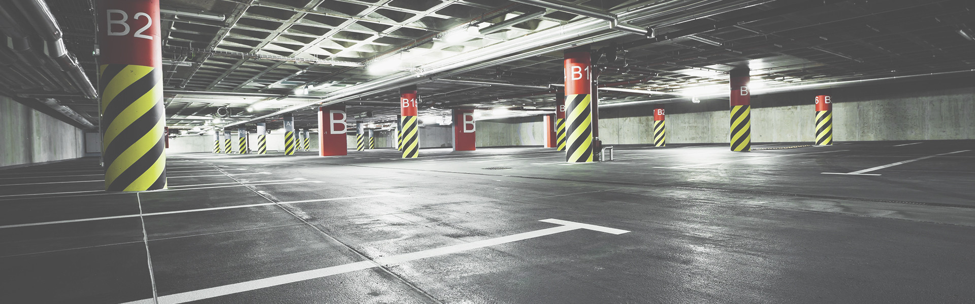 Control of humidity in underground car parks